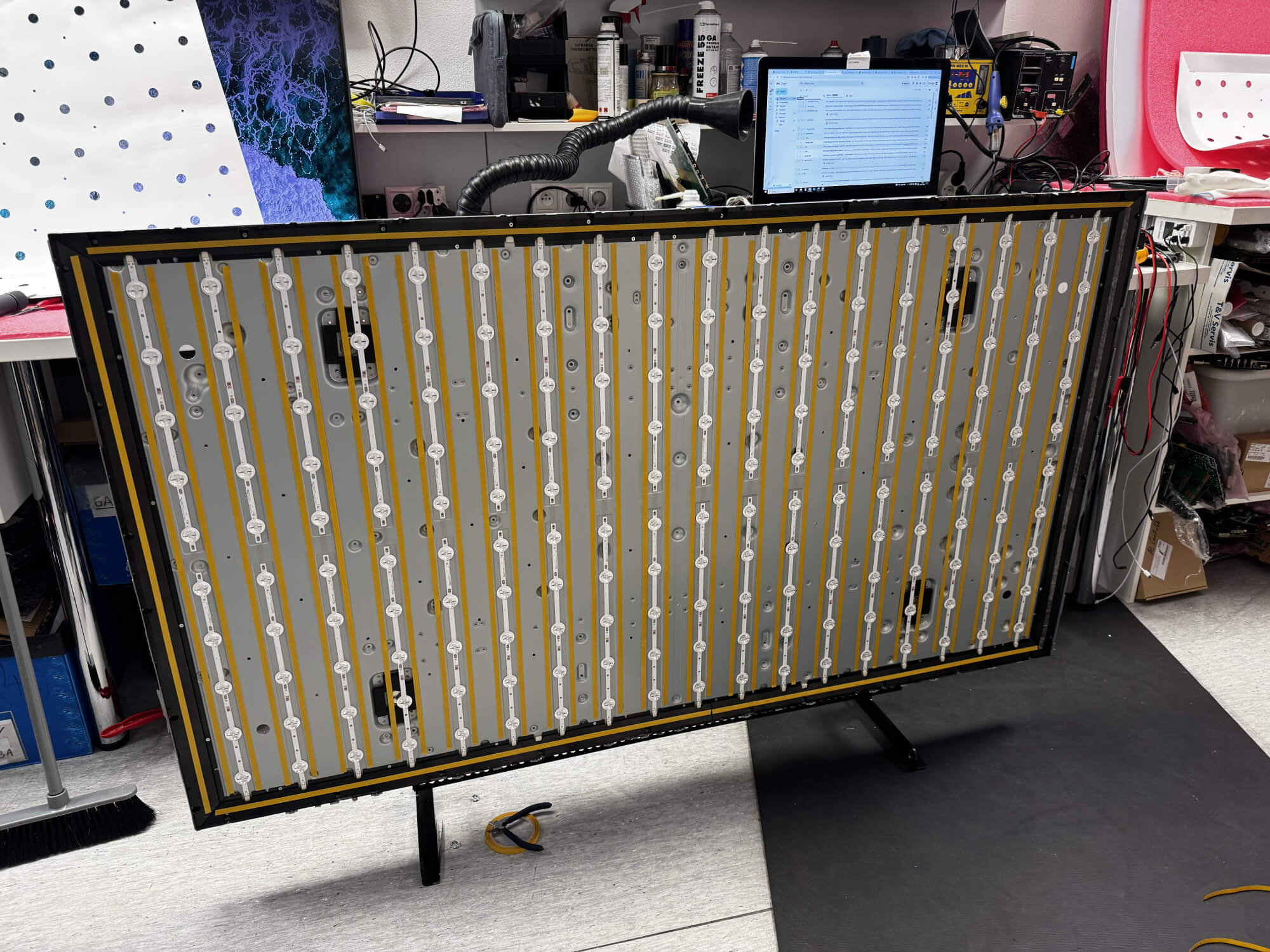 Servis notebookov a elektroniky
